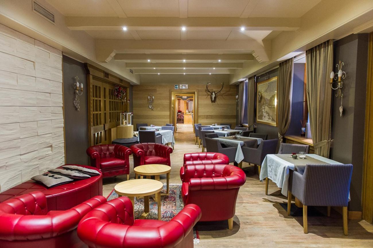 Hotel Italia Castello-Molina di Fiemme Zewnętrze zdjęcie